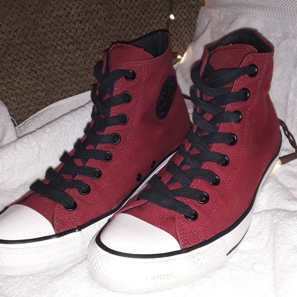 CONVERSE ALLSTARS " CHUCK TAYLORS